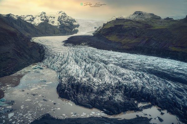 Svinafellsjoekull glacier